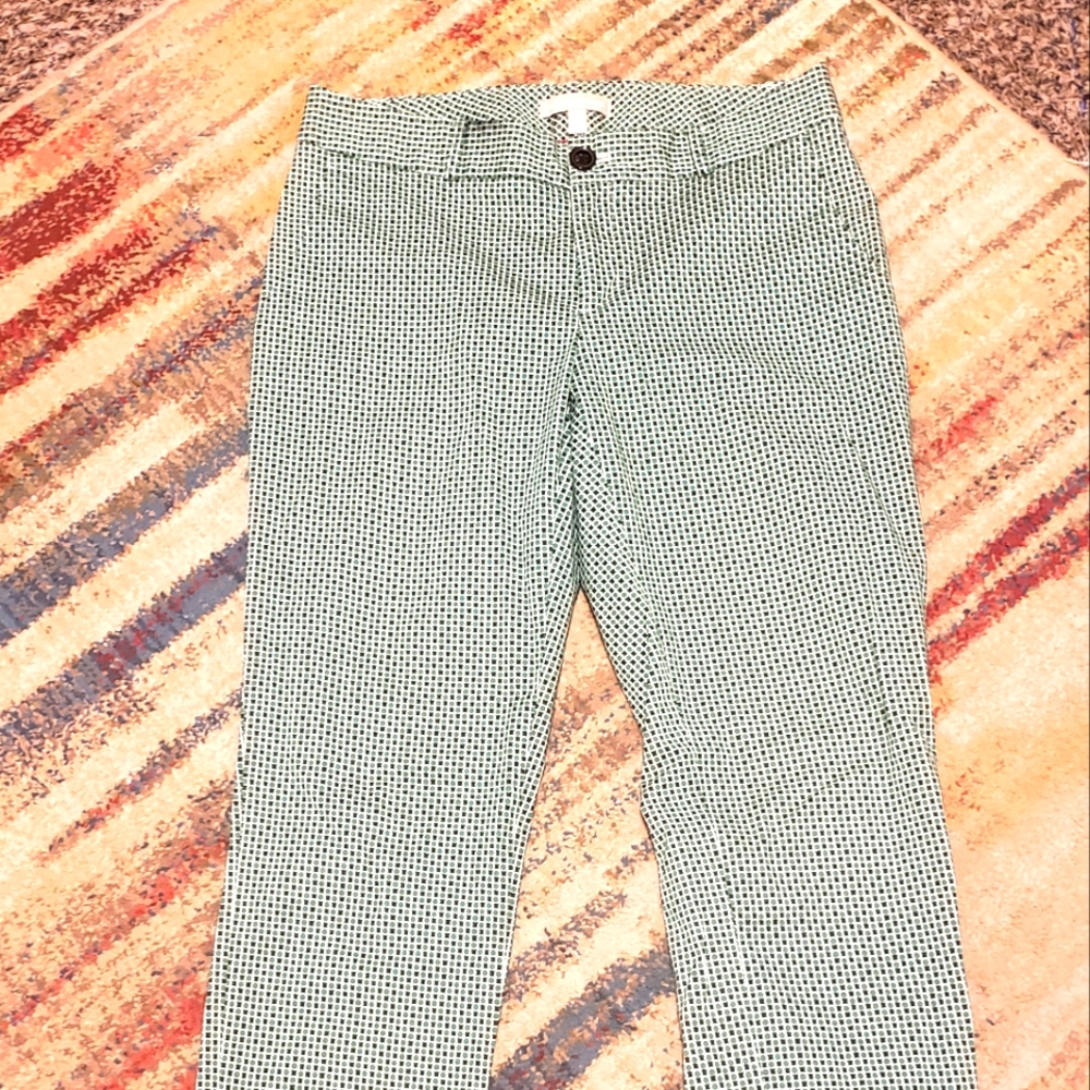 Womens Banana Republic Green & Black Check Capris Size 6
